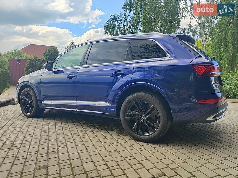 Внедорожник / Кроссовер Audi Q7 2022 в Запорожье
