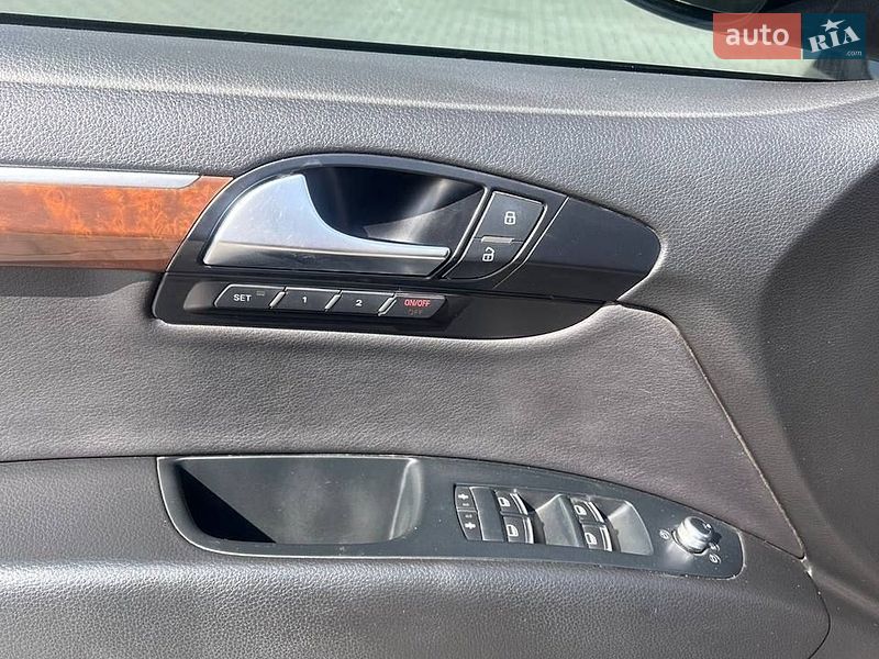 Внедорожник / Кроссовер Audi Q7 2013 в Нововолынске фото 3 Внедорожник / Кроссовер Audi Q7 2013 в Нововолынске