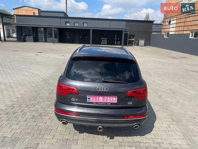 Внедорожник / Кроссовер Audi Q7 2013 в Нововолынске фото 13 Внедорожник / Кроссовер Audi Q7 2013 в Нововолынске