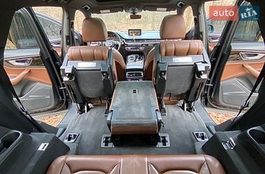 Внедорожник / Кроссовер Audi Q7 2017 в Киеве