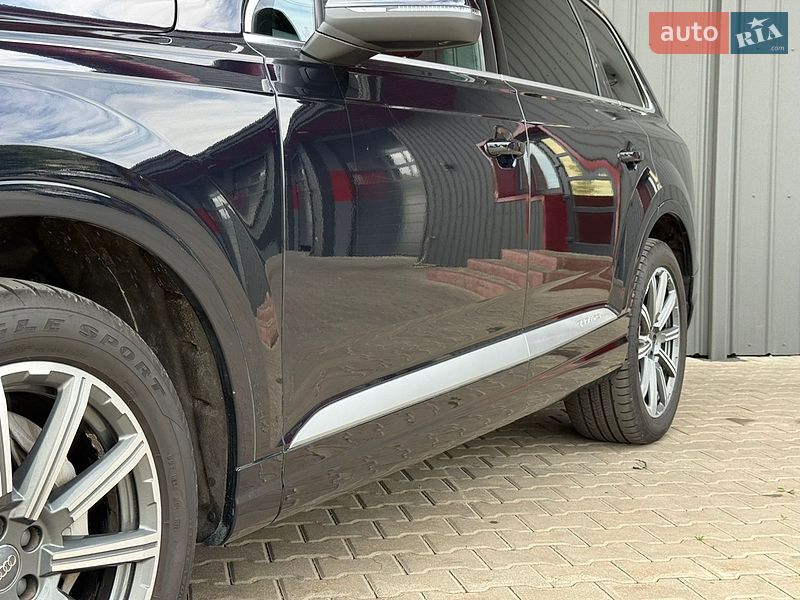Внедорожник / Кроссовер Audi Q7 2017 в Ковеле