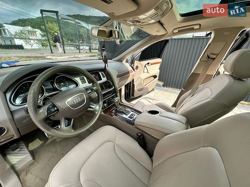 Внедорожник / Кроссовер Audi Q7 2013 в Надворной