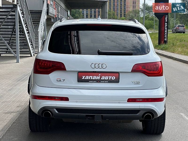 Позашляховик / Кросовер Audi Q7 2013 в Києві