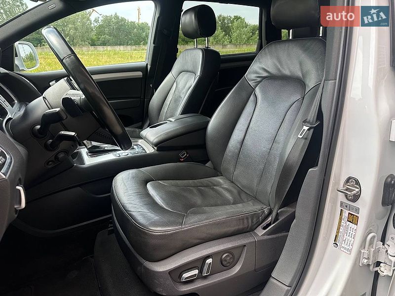Позашляховик / Кросовер Audi Q7 2013 в Києві