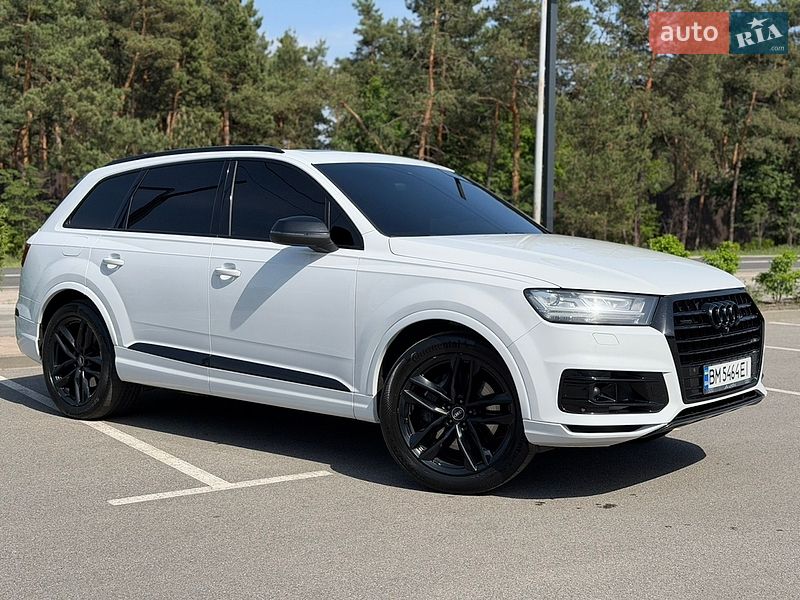 Внедорожник / Кроссовер Audi Q7 2016 в Киеве