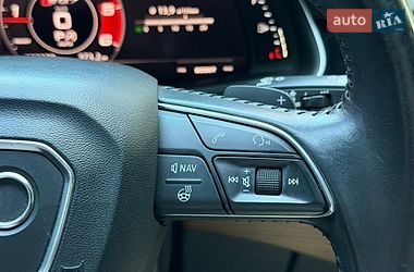Внедорожник / Кроссовер Audi Q7 2016 в Киеве