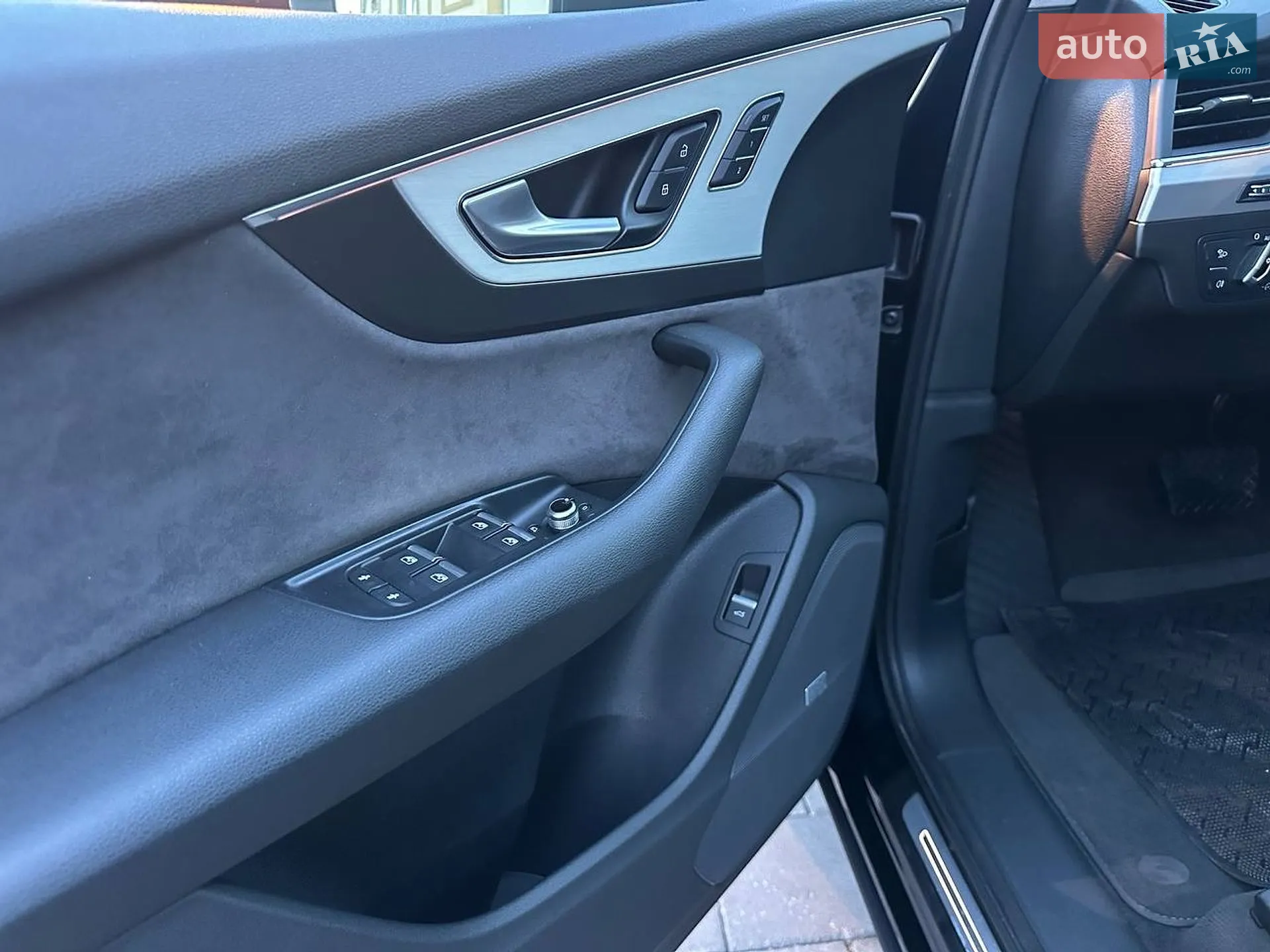 2016 Audi Q7 - мініатюра 14
