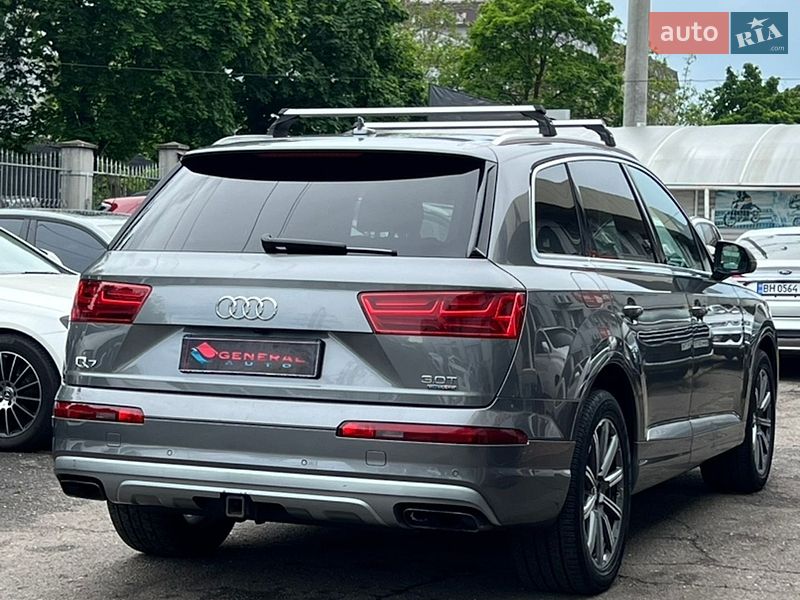 Позашляховик / Кросовер Audi Q7 2017 в Одесі