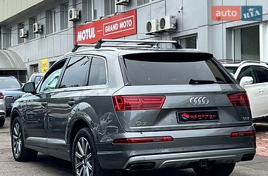 Позашляховик / Кросовер Audi Q7 2017 в Одесі