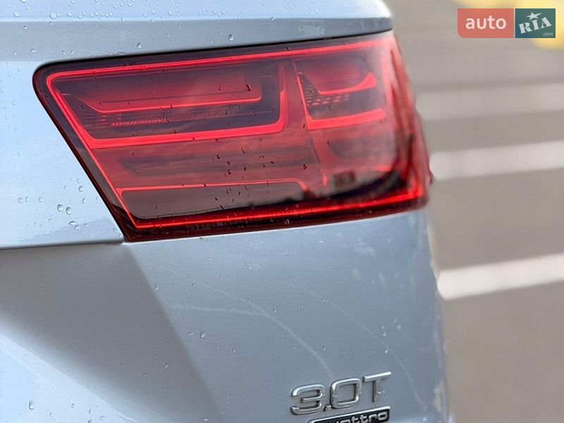 Позашляховик / Кросовер Audi Q7 2015 в Києві фото 16 Позашляховик / Кросовер Audi Q7 2015 в Києві