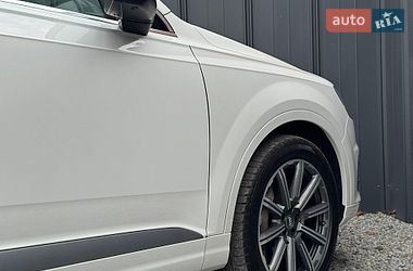 Внедорожник / Кроссовер Audi Q7 2016 в Луцке