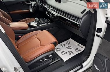Внедорожник / Кроссовер Audi Q7 2016 в Луцке