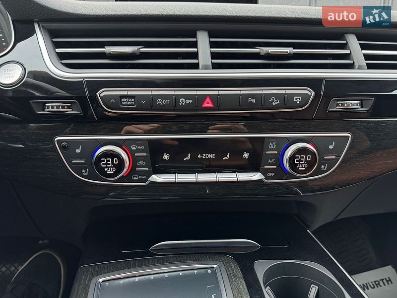 Внедорожник / Кроссовер Audi Q7 2016 в Луцке