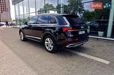 Внедорожник / Кроссовер Audi Q7 2019 в Львове