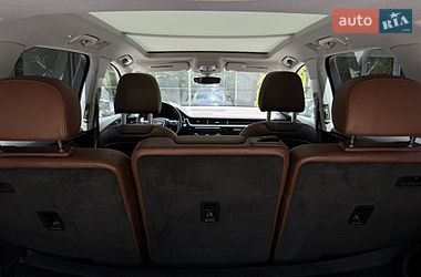 Позашляховик / Кросовер Audi Q7 2016 в Дніпрі