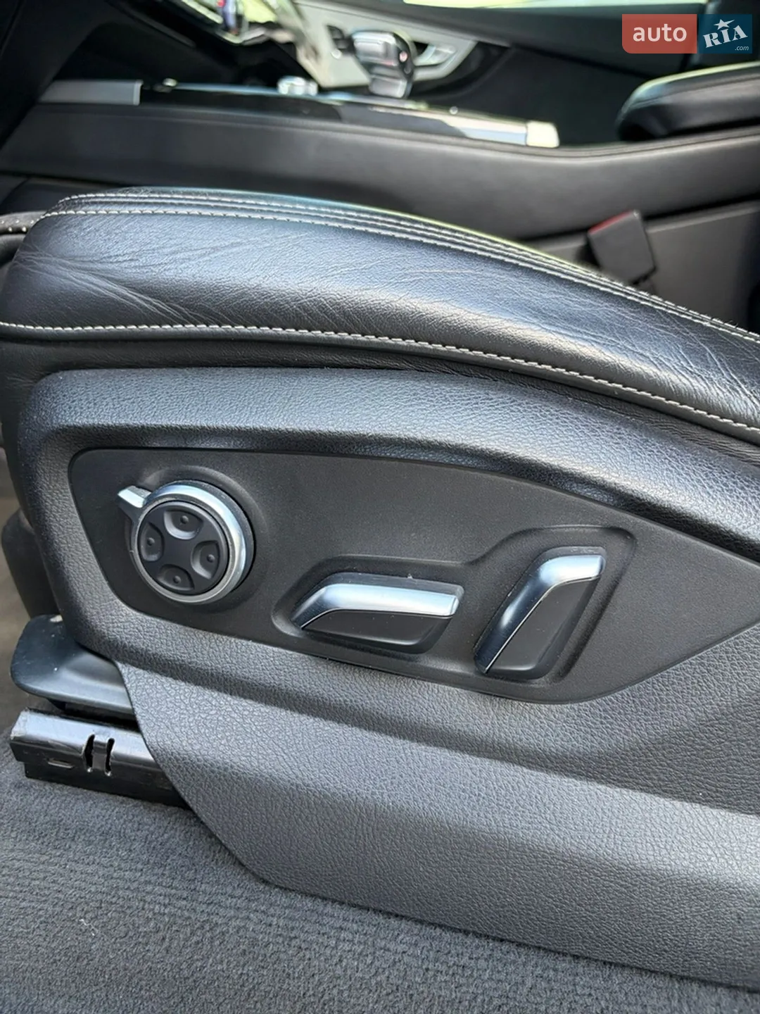 2016 Audi Q7 - мініатюра 30