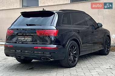 Внедорожник / Кроссовер Audi Q7 2018 в Николаеве