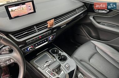 Внедорожник / Кроссовер Audi Q7 2018 в Николаеве