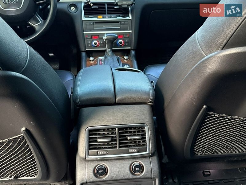 Внедорожник / Кроссовер Audi Q7 2014 в Броварах