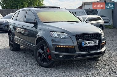 Внедорожник / Кроссовер Audi Q7 2012 в Сарнах