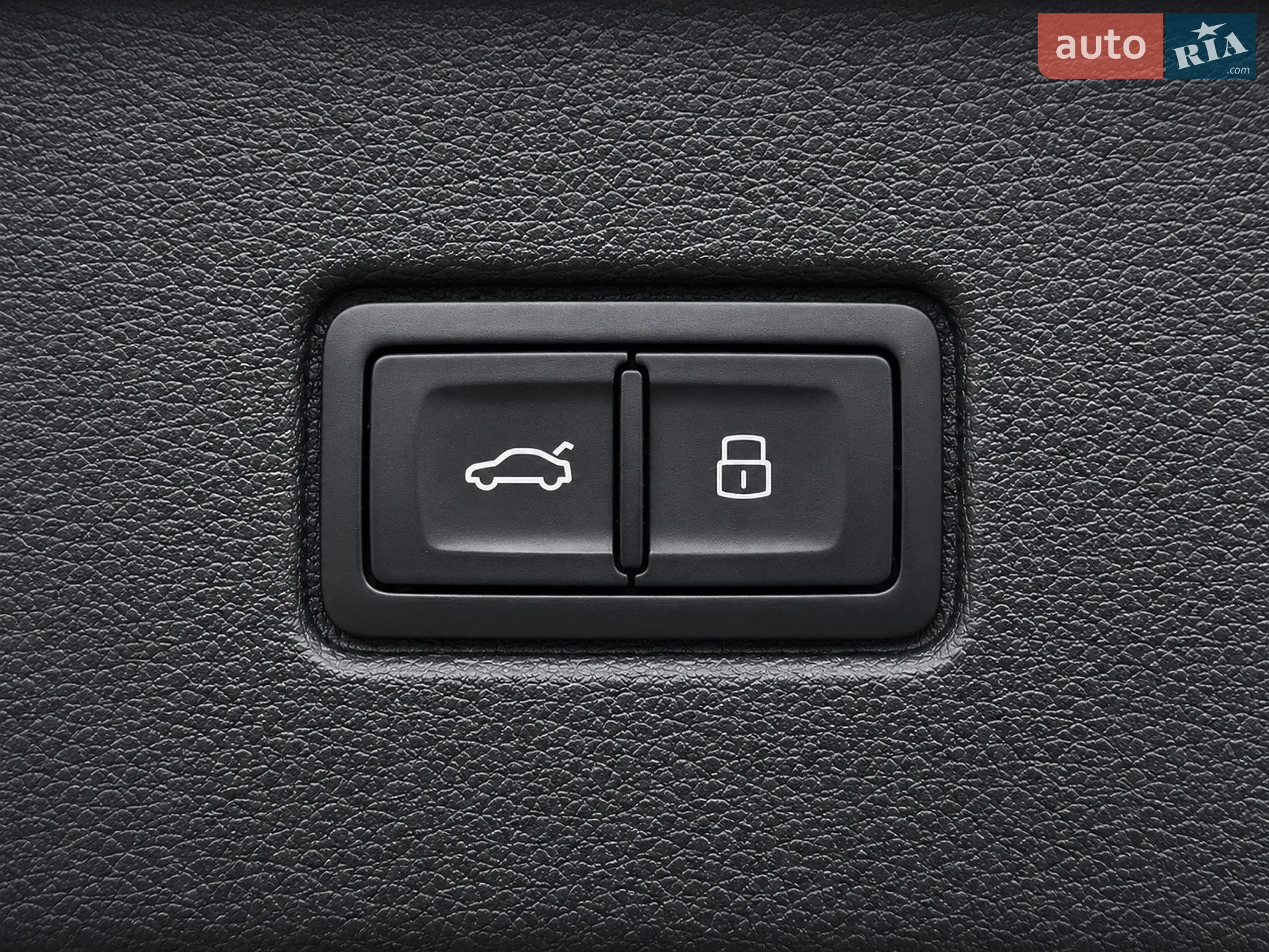 2017 Audi Q7 - мініатюра 16