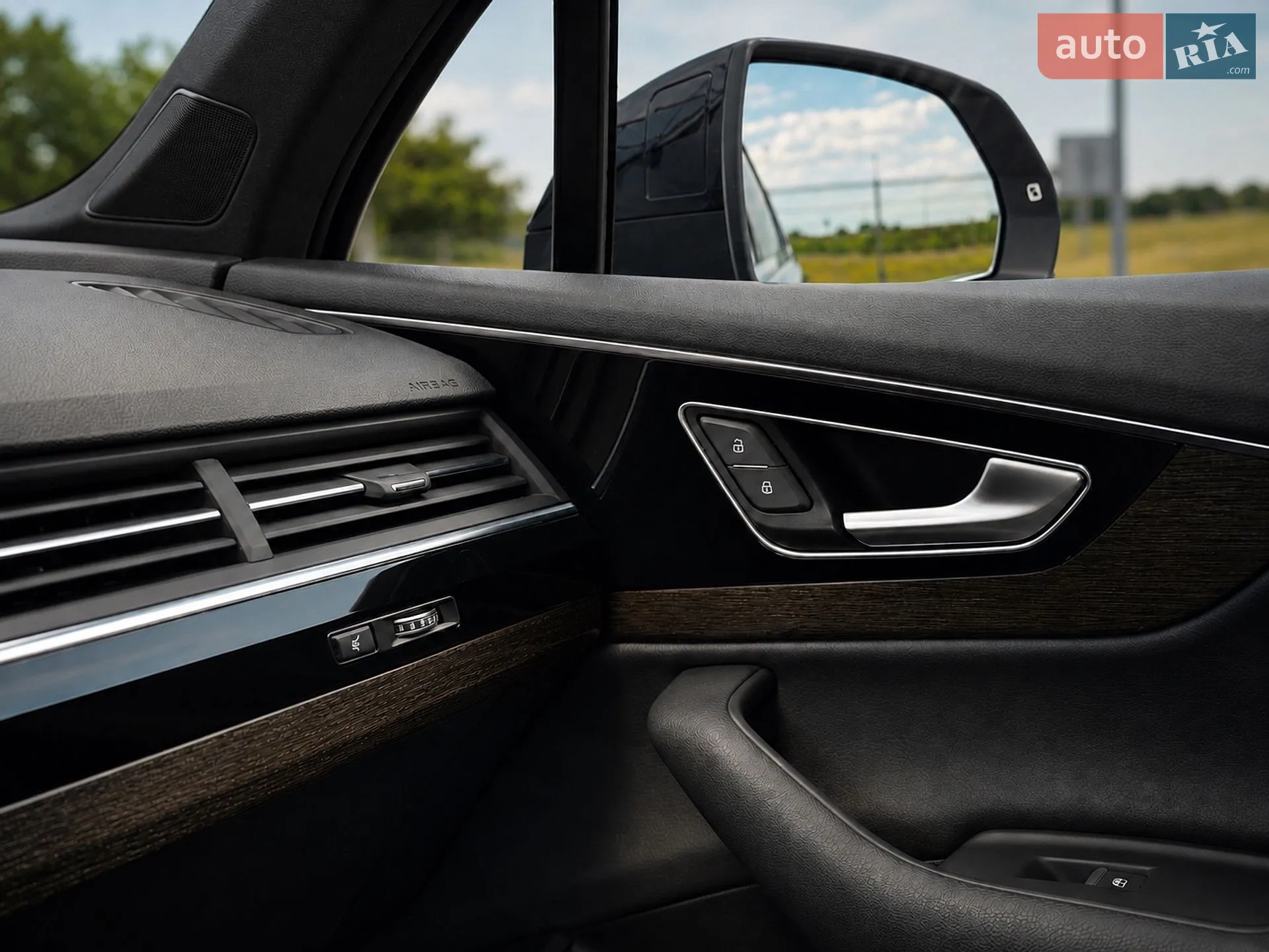 2017 Audi Q7 - мініатюра 32