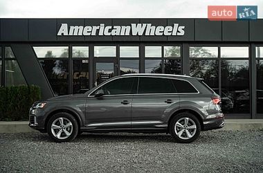 Внедорожник / Кроссовер Audi Q7 2020 в Черновцах