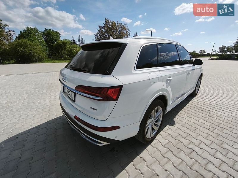 Внедорожник / Кроссовер Audi Q7 2020 в Тернополе