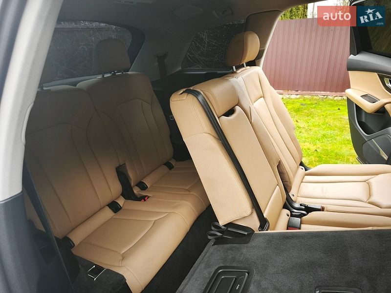 Внедорожник / Кроссовер Audi Q7 2020 в Тернополе