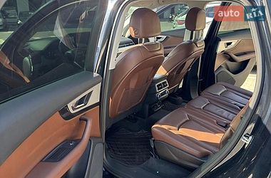 Позашляховик / Кросовер Audi Q7 2015 в Рівному