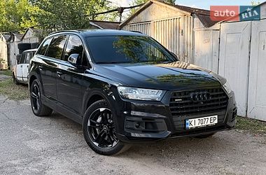 Позашляховик / Кросовер Audi Q7 2017 в Києві
