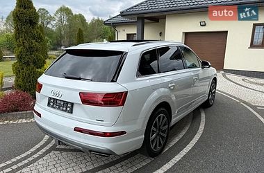 Внедорожник / Кроссовер Audi Q7 2018 в Киеве
