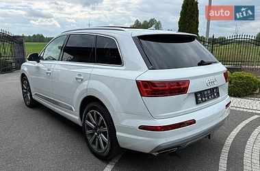 Внедорожник / Кроссовер Audi Q7 2018 в Киеве