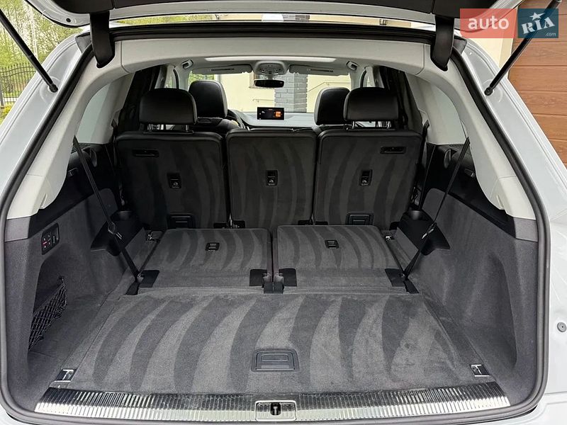 Внедорожник / Кроссовер Audi Q7 2018 в Киеве