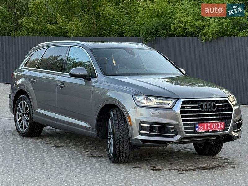 Внедорожник / Кроссовер Audi Q7 2016 в Житомире