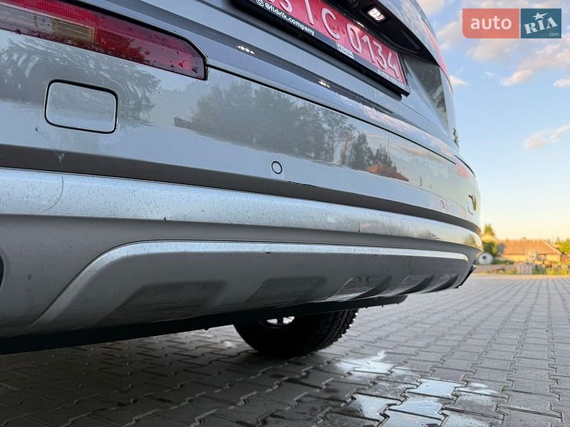 Внедорожник / Кроссовер Audi Q7 2016 в Житомире