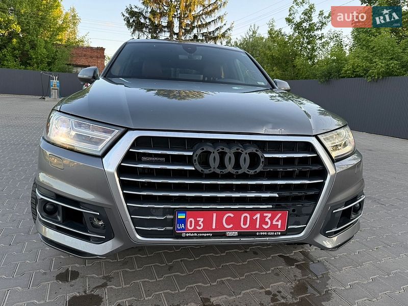 Внедорожник / Кроссовер Audi Q7 2016 в Житомире