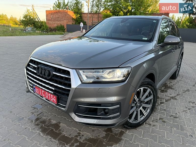 Внедорожник / Кроссовер Audi Q7 2016 в Житомире