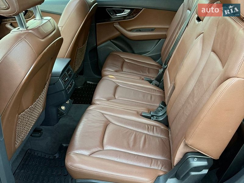 Позашляховик / Кросовер Audi Q7 2016 в Житомирі фото 21 Позашляховик / Кросовер Audi Q7 2016 в Житомирі