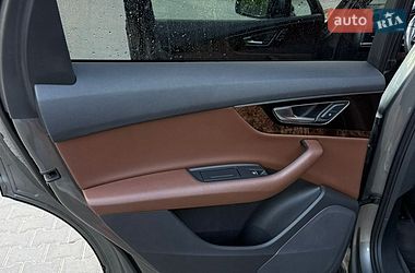 Внедорожник / Кроссовер Audi Q7 2016 в Житомире