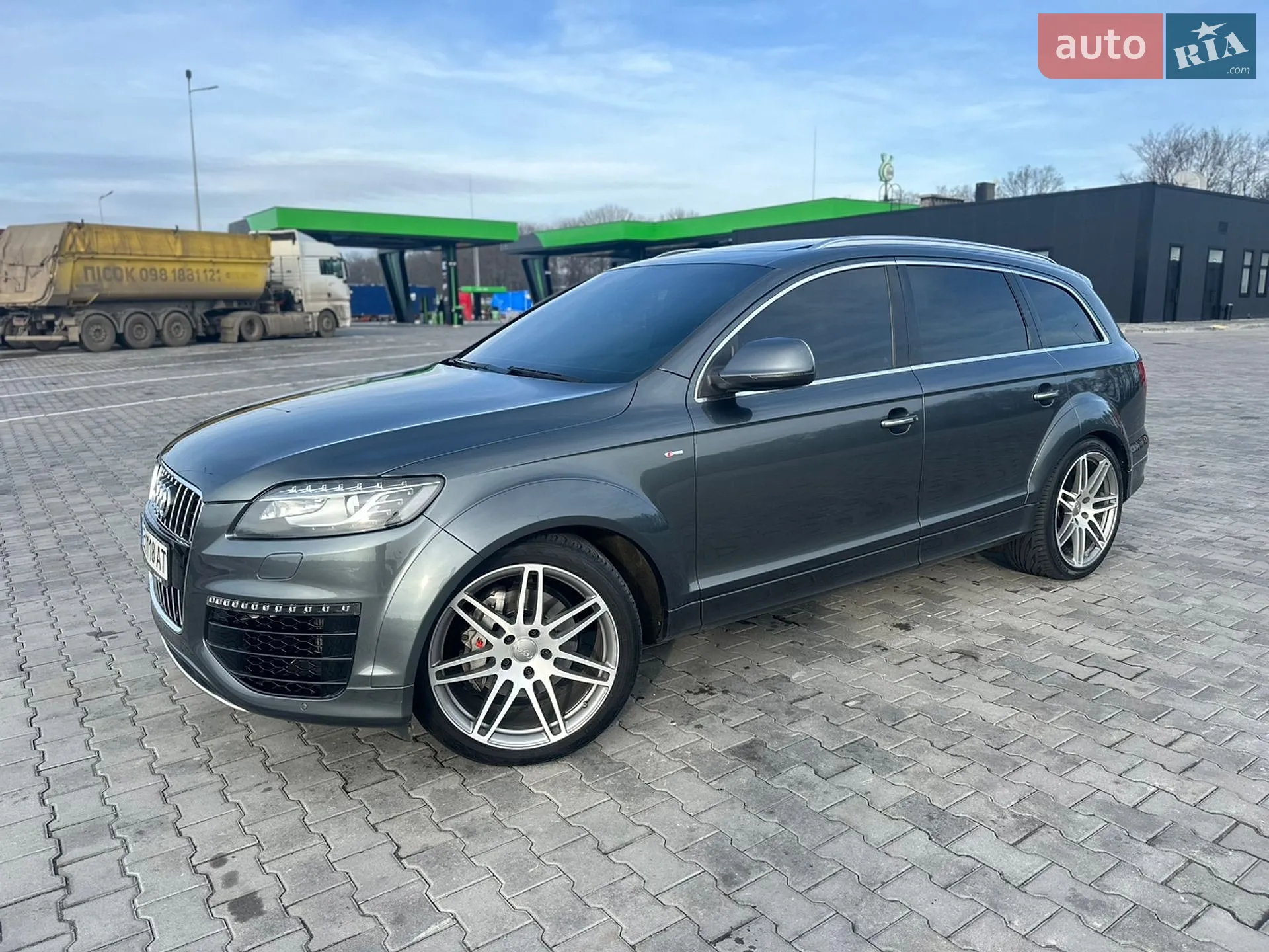 2015 Audi Q7 - мініатюра 4