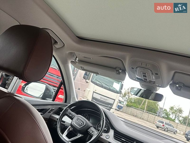 Внедорожник / Кроссовер Audi Q7 2017 в Владимире