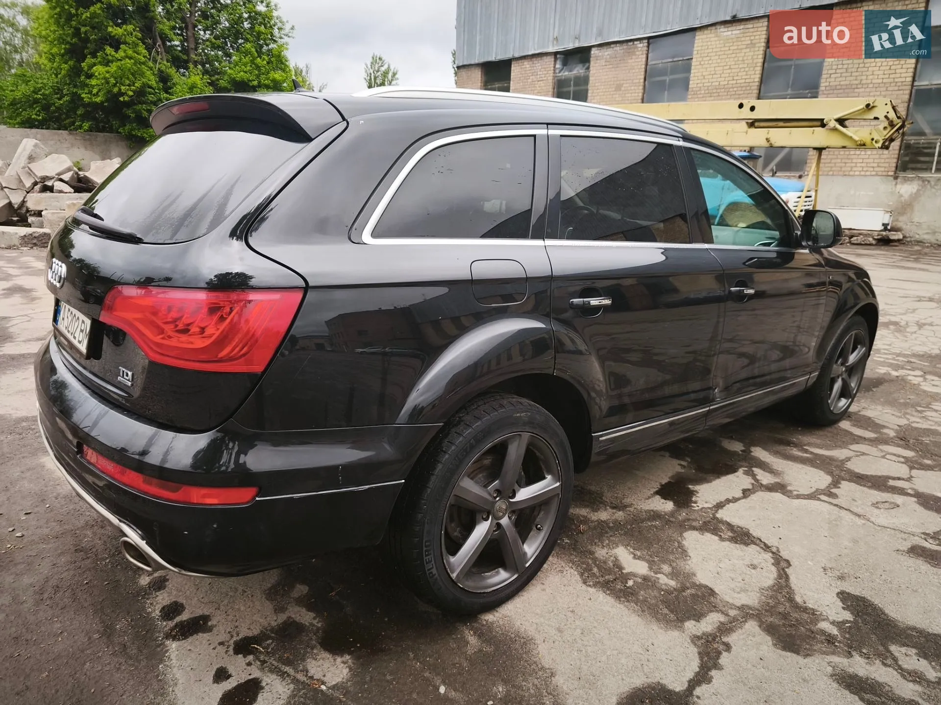 2010 Audi Q7 - мініатюра 11