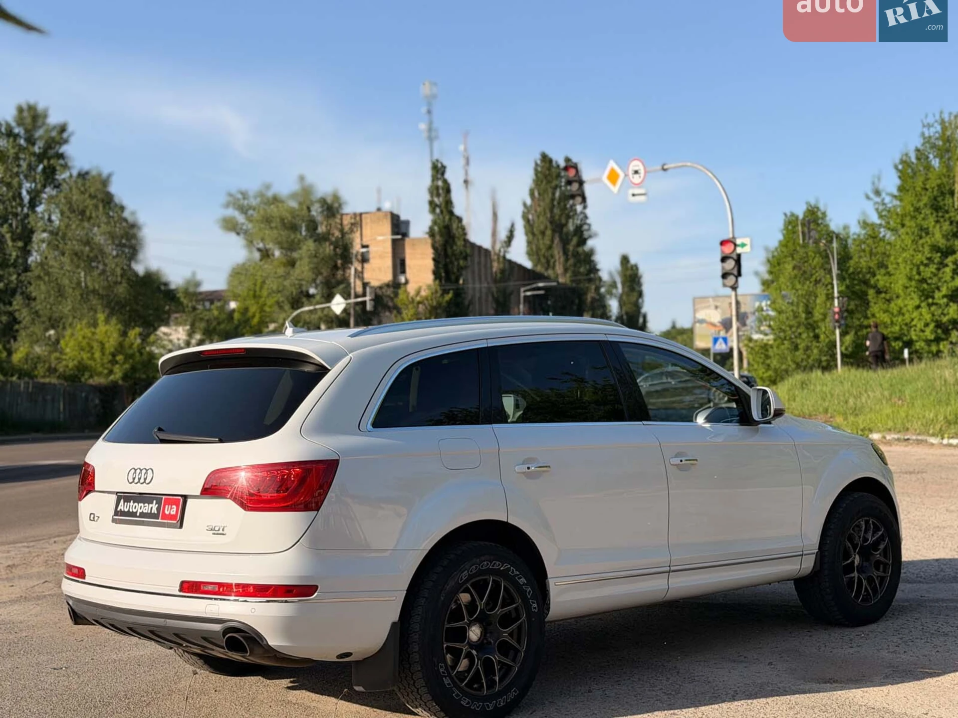 2015 Audi Q7 - мініатюра 9