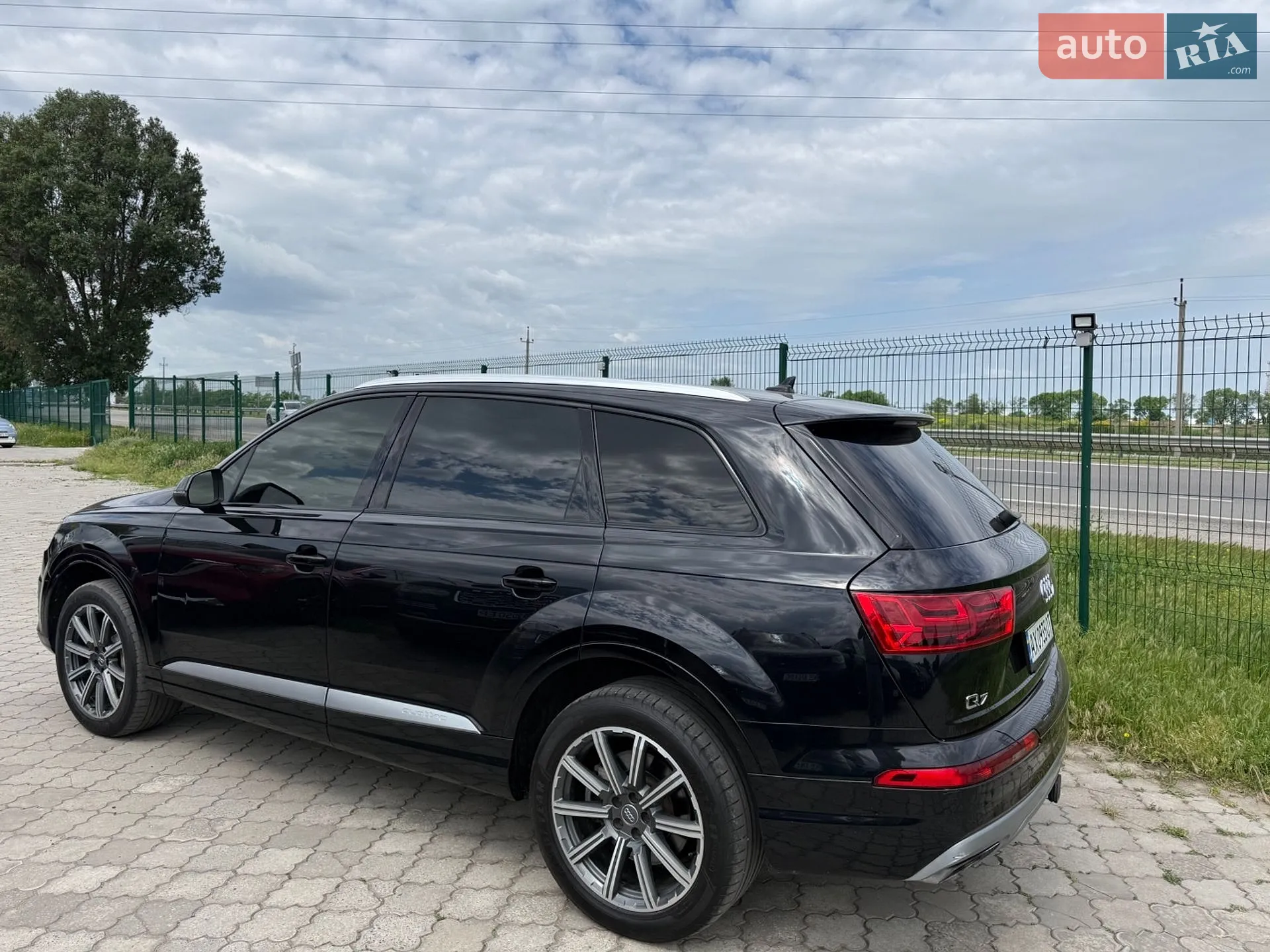 2016 Audi Q7 - мініатюра 10