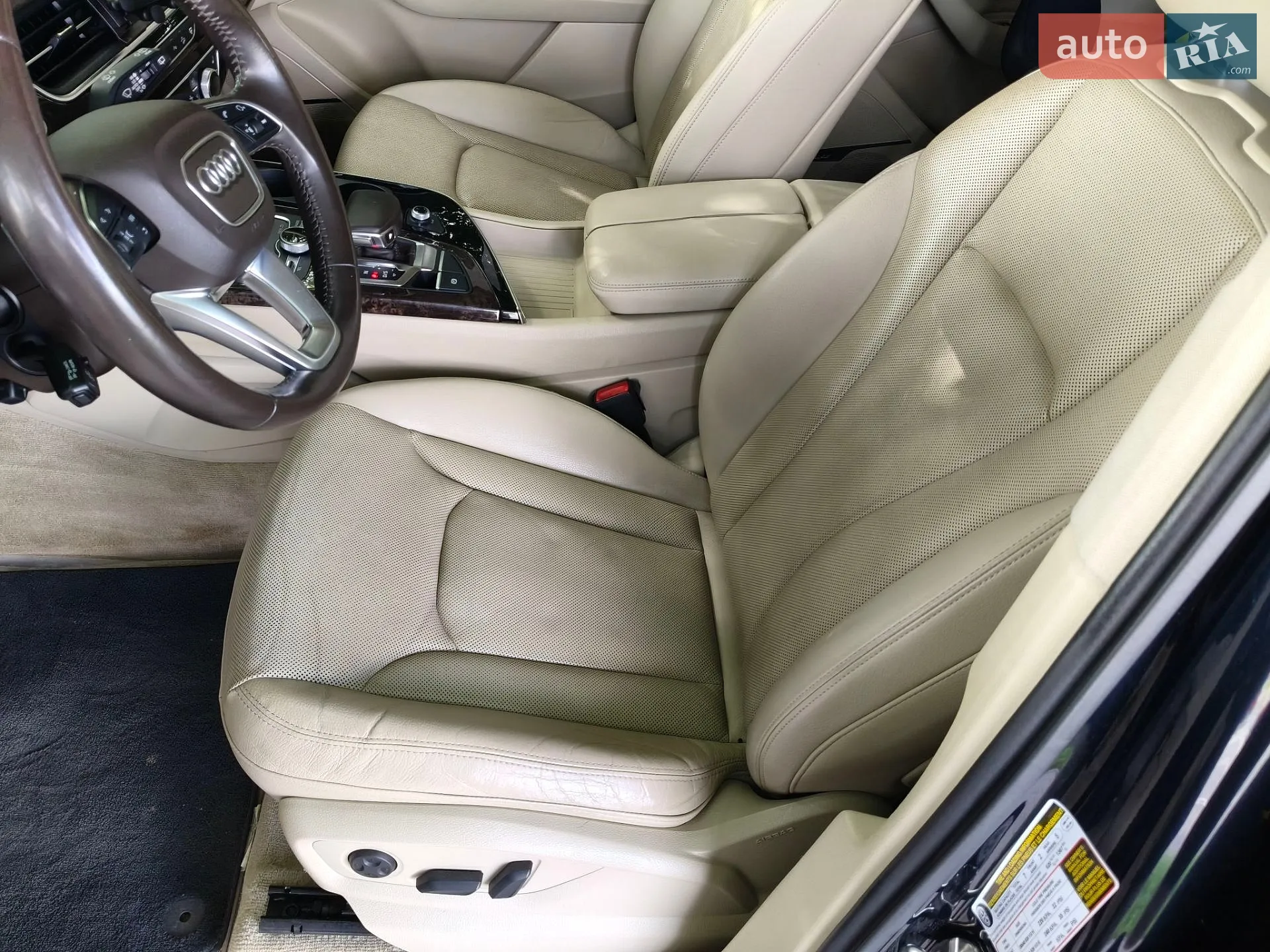 2016 Audi Q7 - мініатюра 2