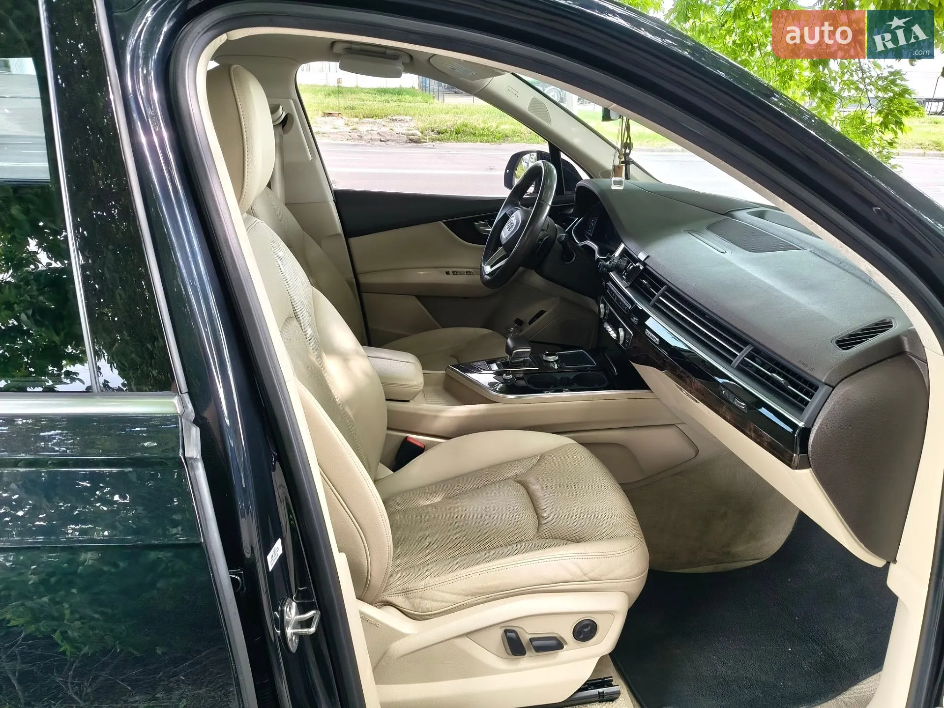 2016 Audi Q7 - мініатюра 11