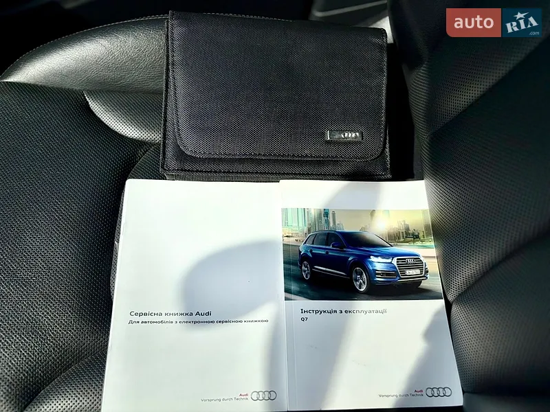 Позашляховик / Кросовер Audi Q7 2017 в Черкасах документ