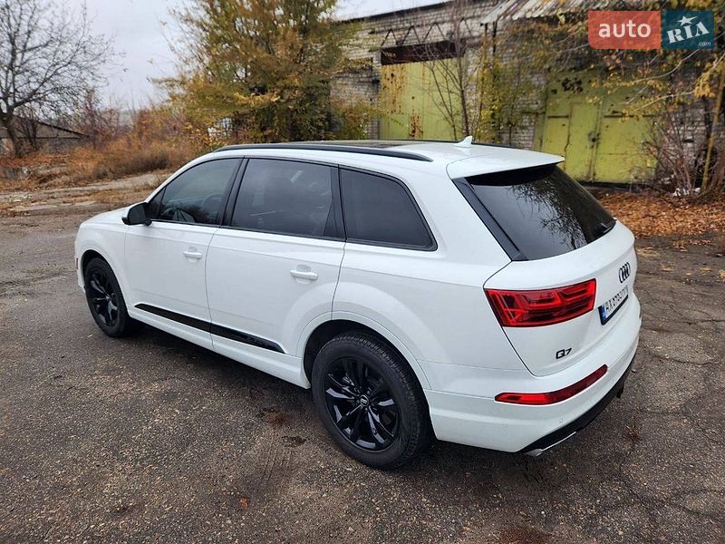 Внедорожник / Кроссовер Audi Q7 2018 в Кременчуге
