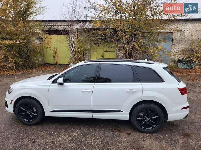 Внедорожник / Кроссовер Audi Q7 2018 в Кременчуге
